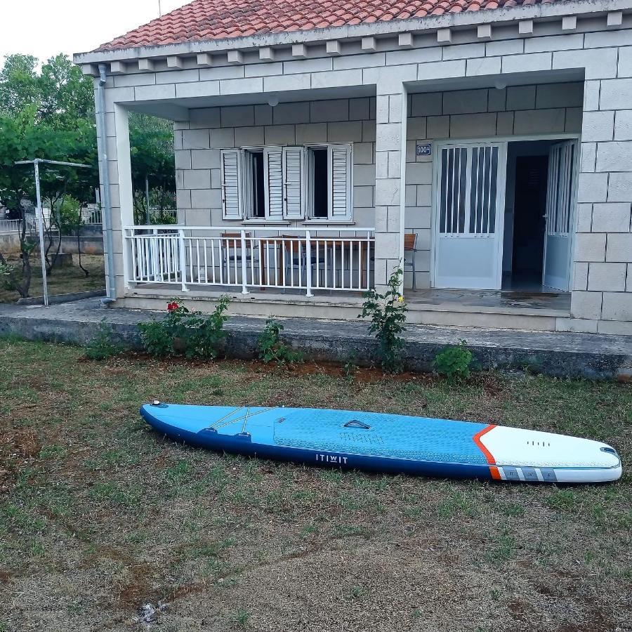 My Mediterranean Villa With Huge Garden And Own Parking Lumbarda Kültér fotó